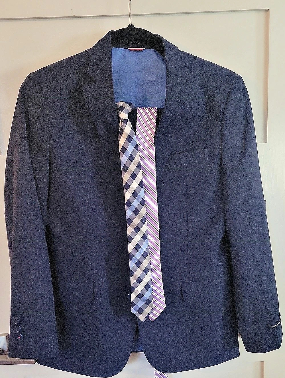 GREAT DEAL!!! Tommy Hilfiger Boys Formal Suit Set In Blue W/ Shirts Sz 12